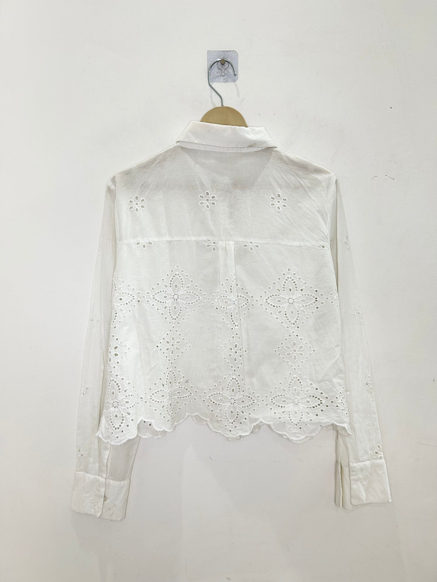 White cotton shirt