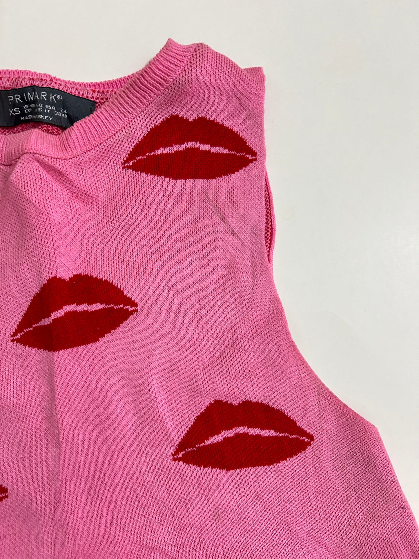 Kisses Vest