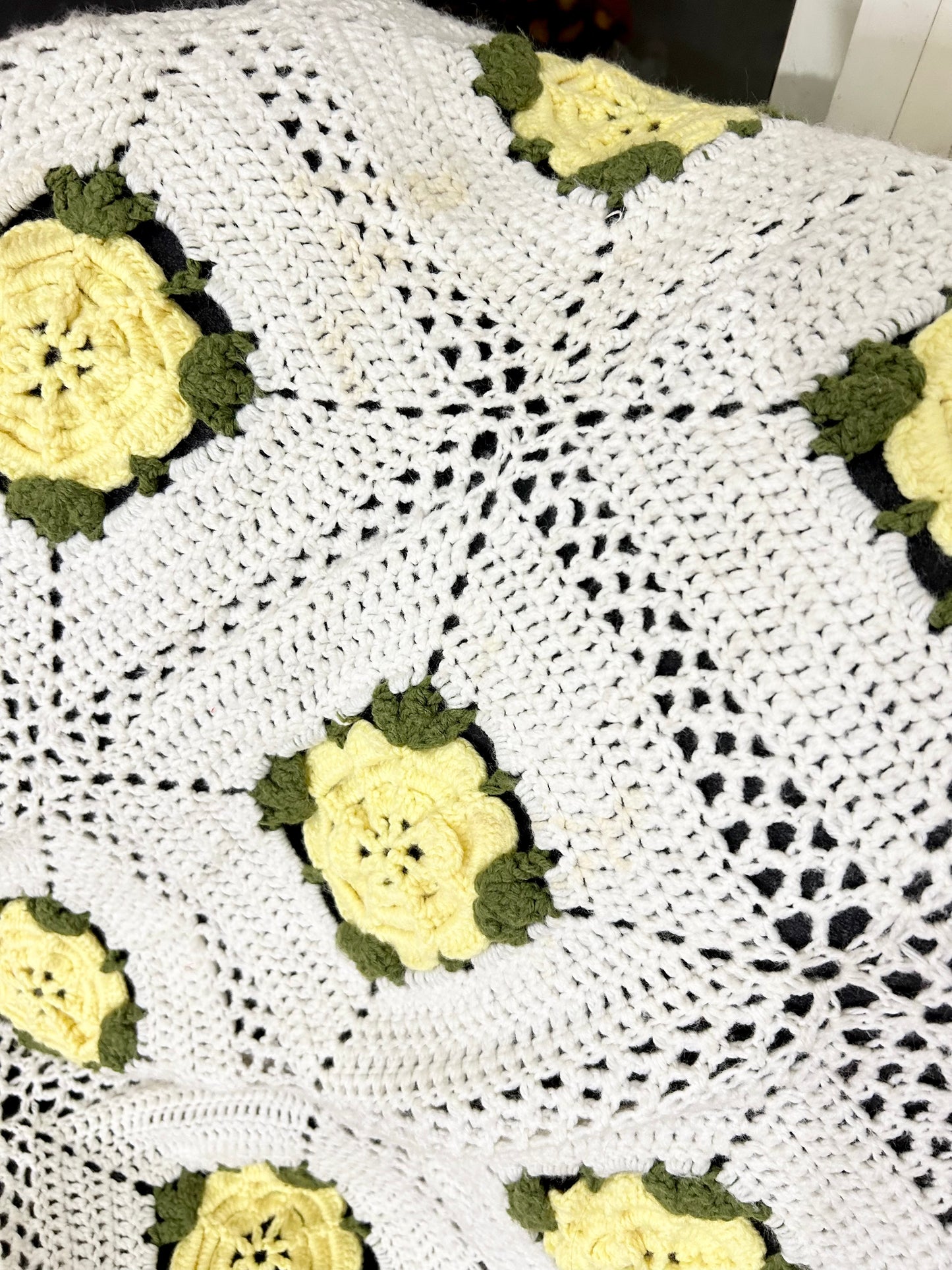 Yellow Floral Fringe Crochet Throw