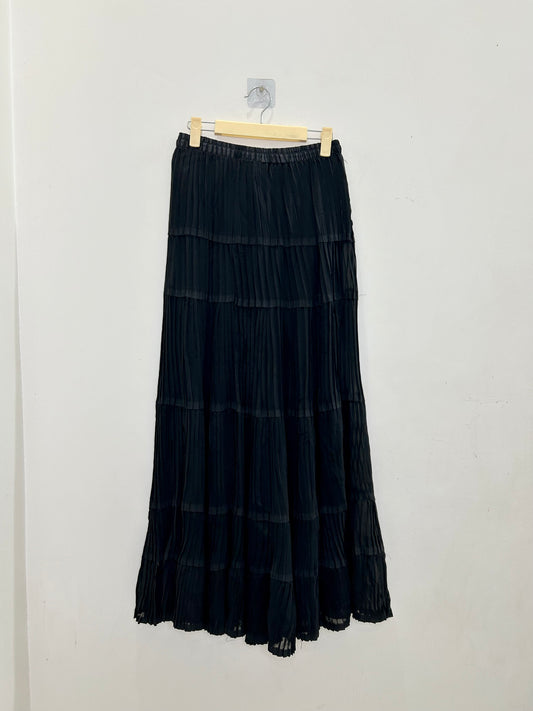 Black Solid Pleated Skirt